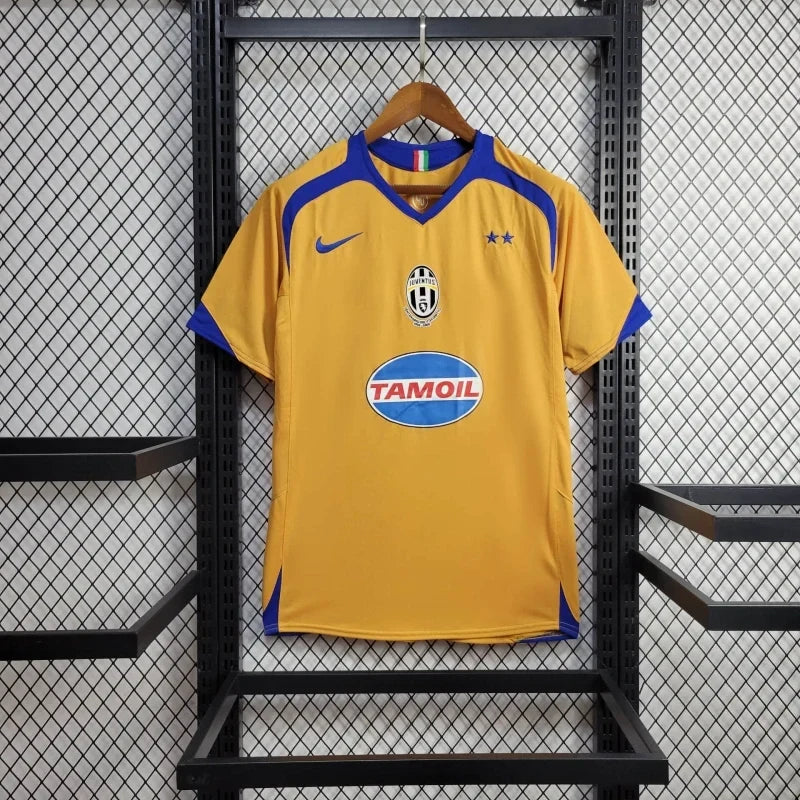Retro Juventus Jersey Third Kit 2005/06 Football Soccer