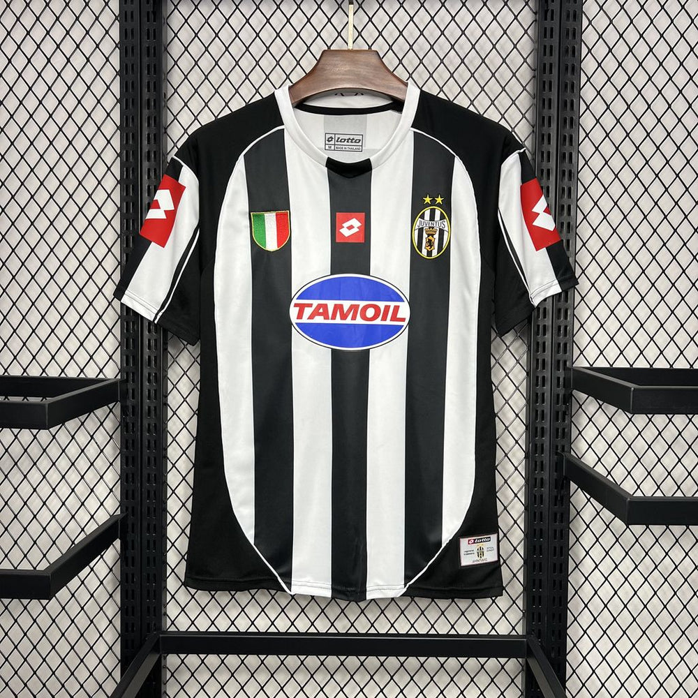 Retro Juventus Home Kit 2002/03 Football Jersey