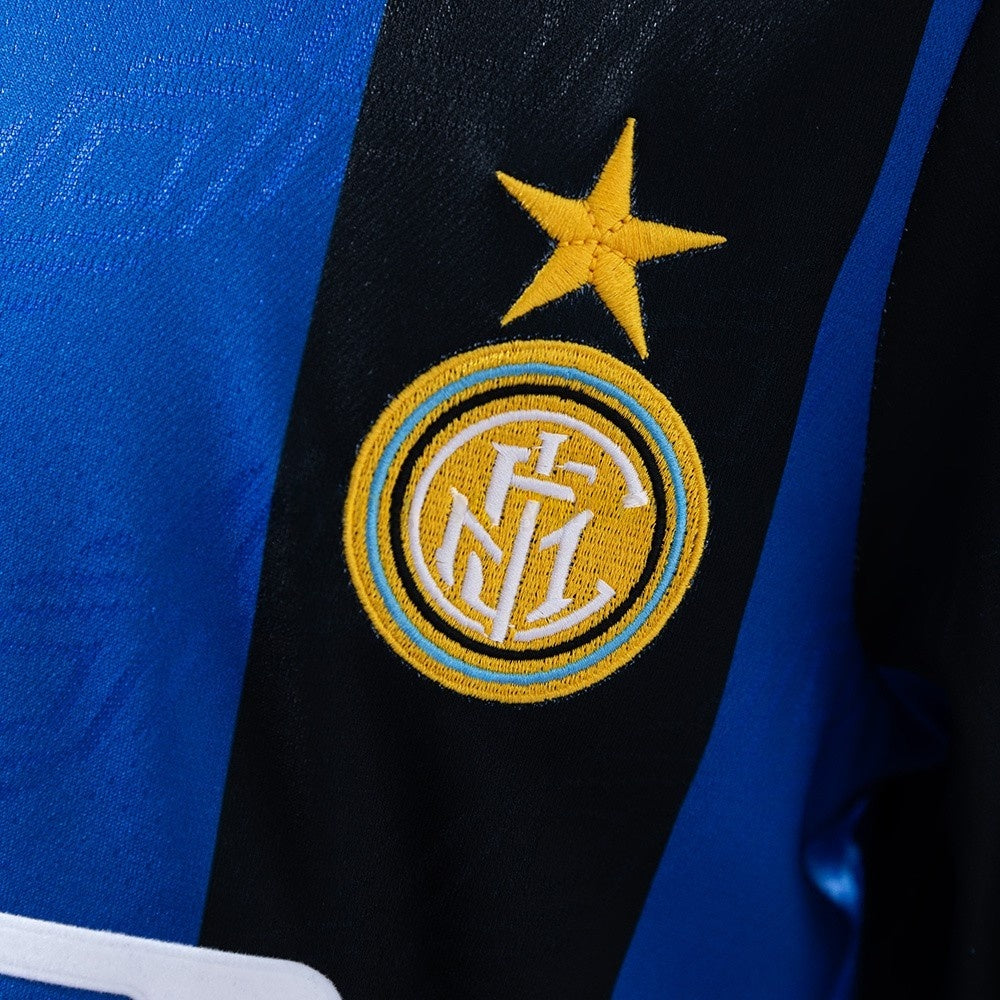 Retro Inter Milan Jersey 1995-96 Home Football Kit product image 5