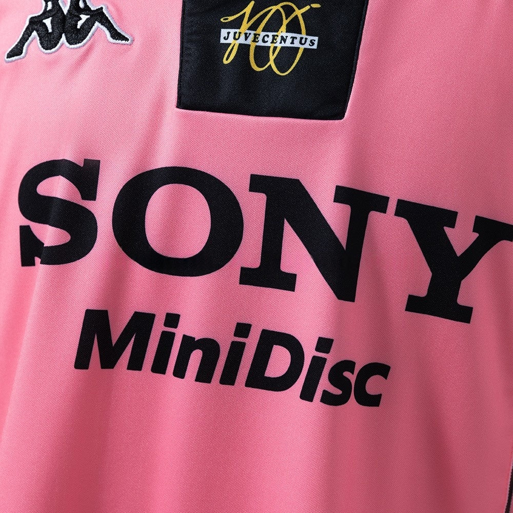 Juventus Jersey 1997/98 Away Retro Kit product image 7