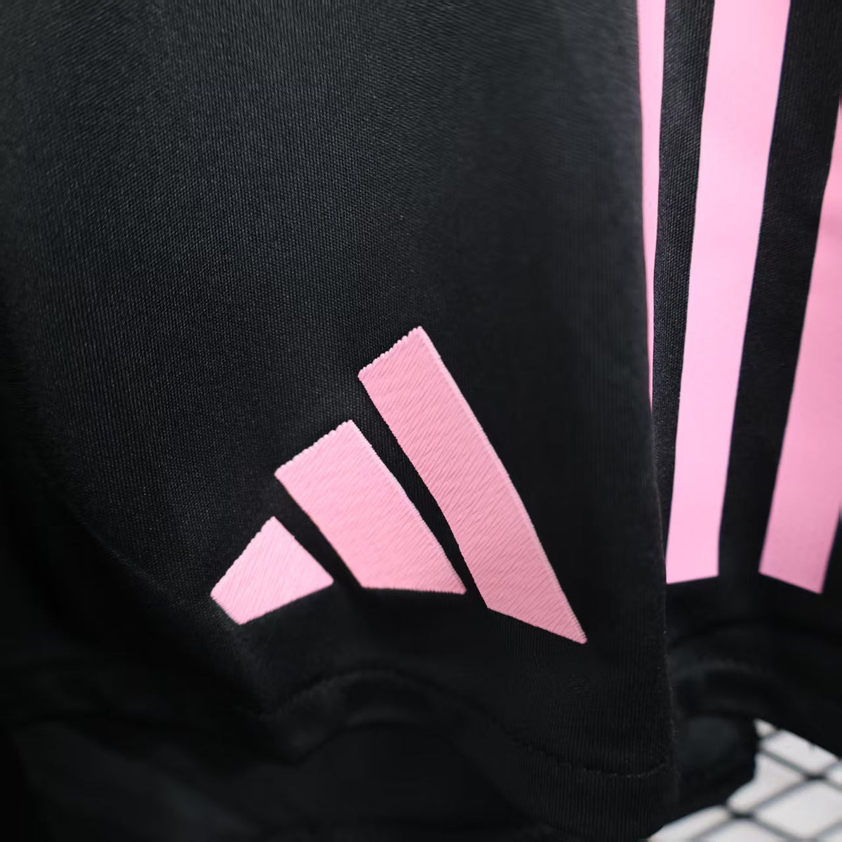 Player Version Juventus Shorts 25/26 Away Football Kit product image 7