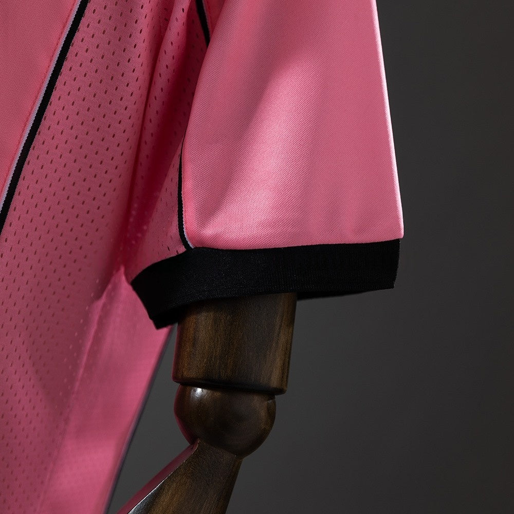 Juventus Jersey 1997/98 Away Retro Kit product image 4