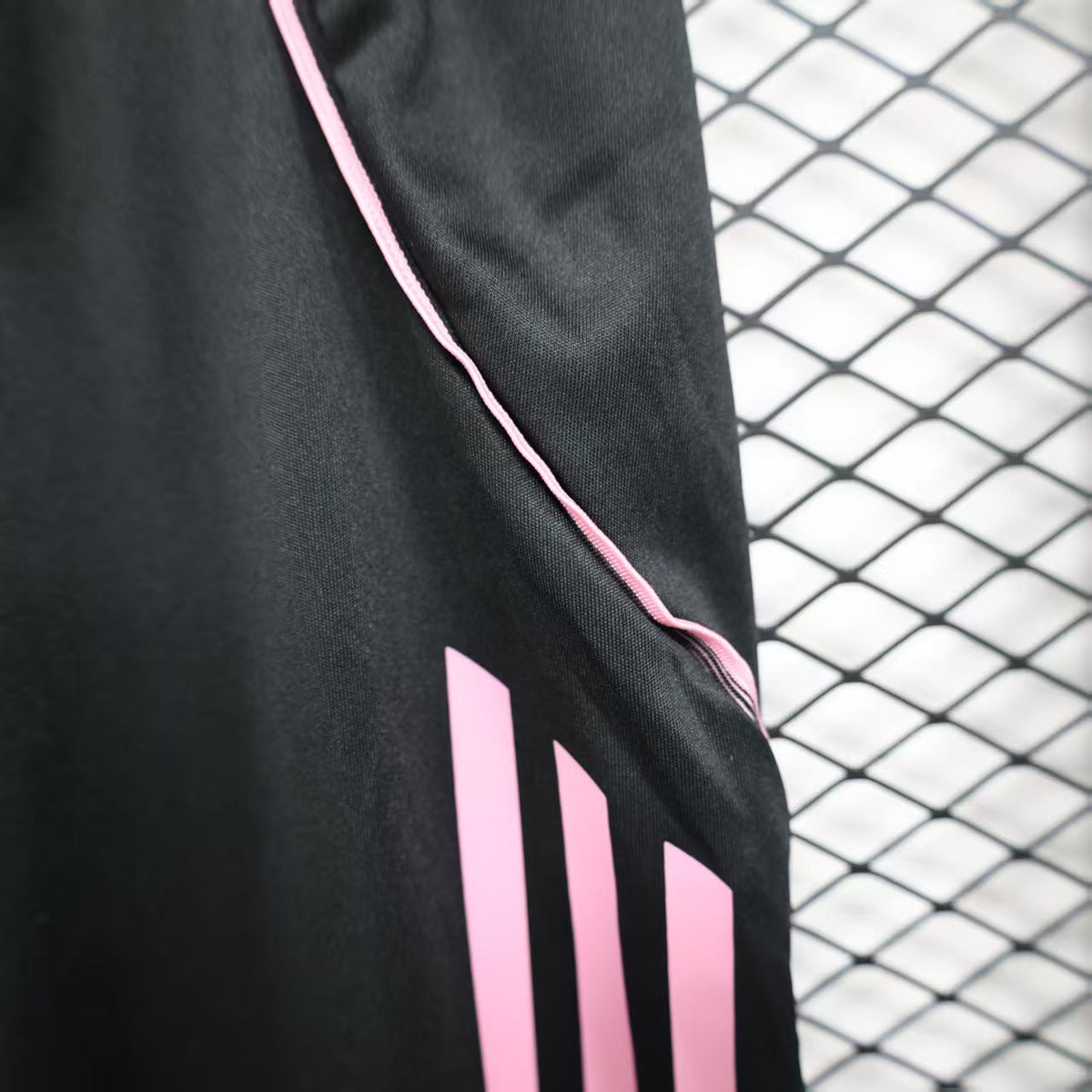 Player Version Juventus Shorts 25/26 Away Football Kit product image 6