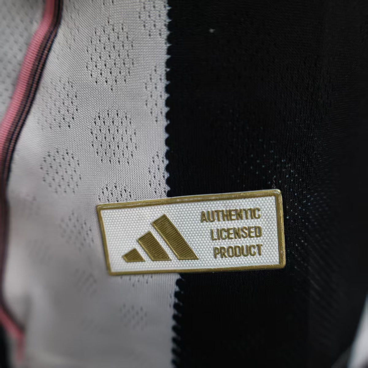 Player Version Juventus Jersey 25/26 Home Long Sleeves product image 3