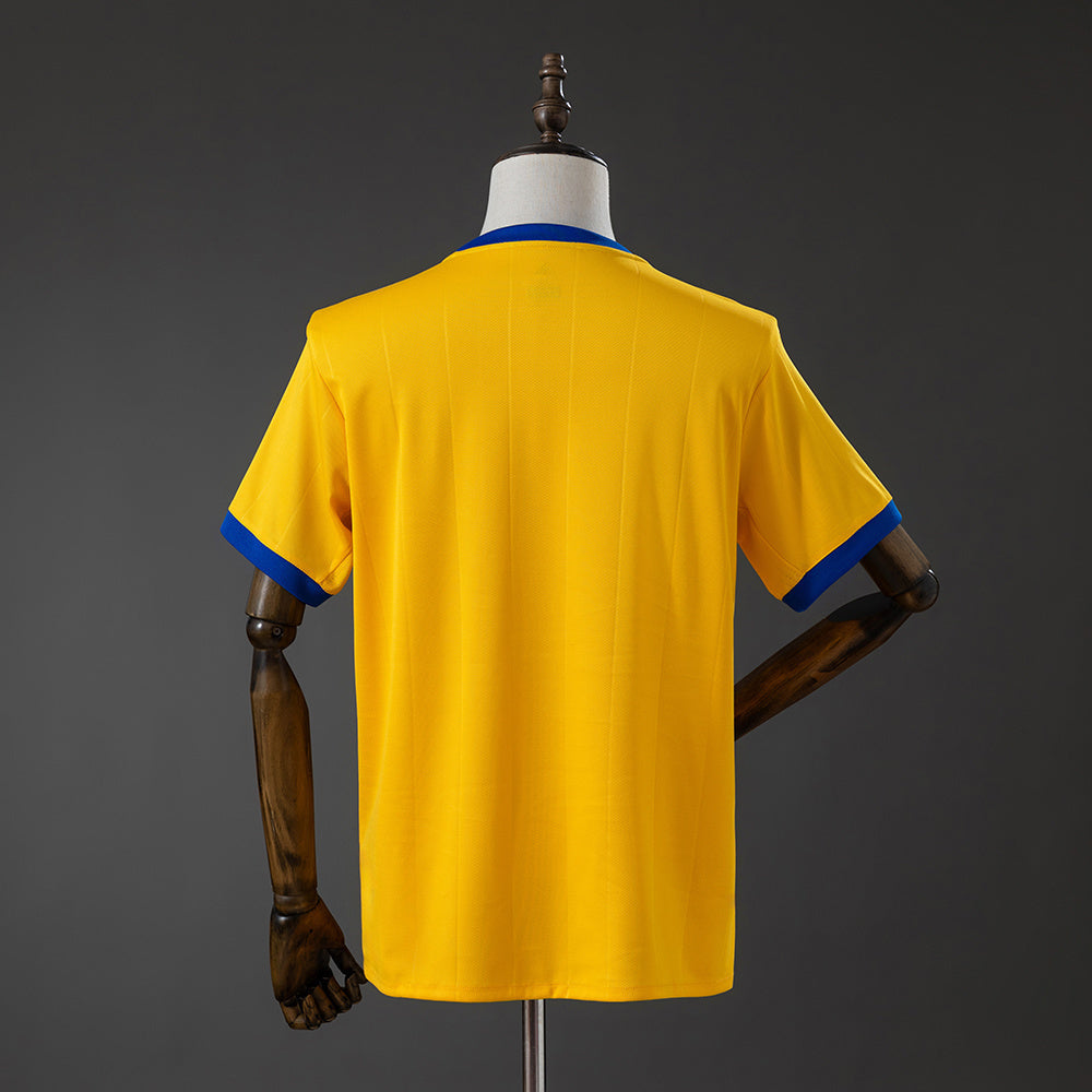 Retro Juventus Away Jersey 2017-2018 Football Kit Soccer product image 2