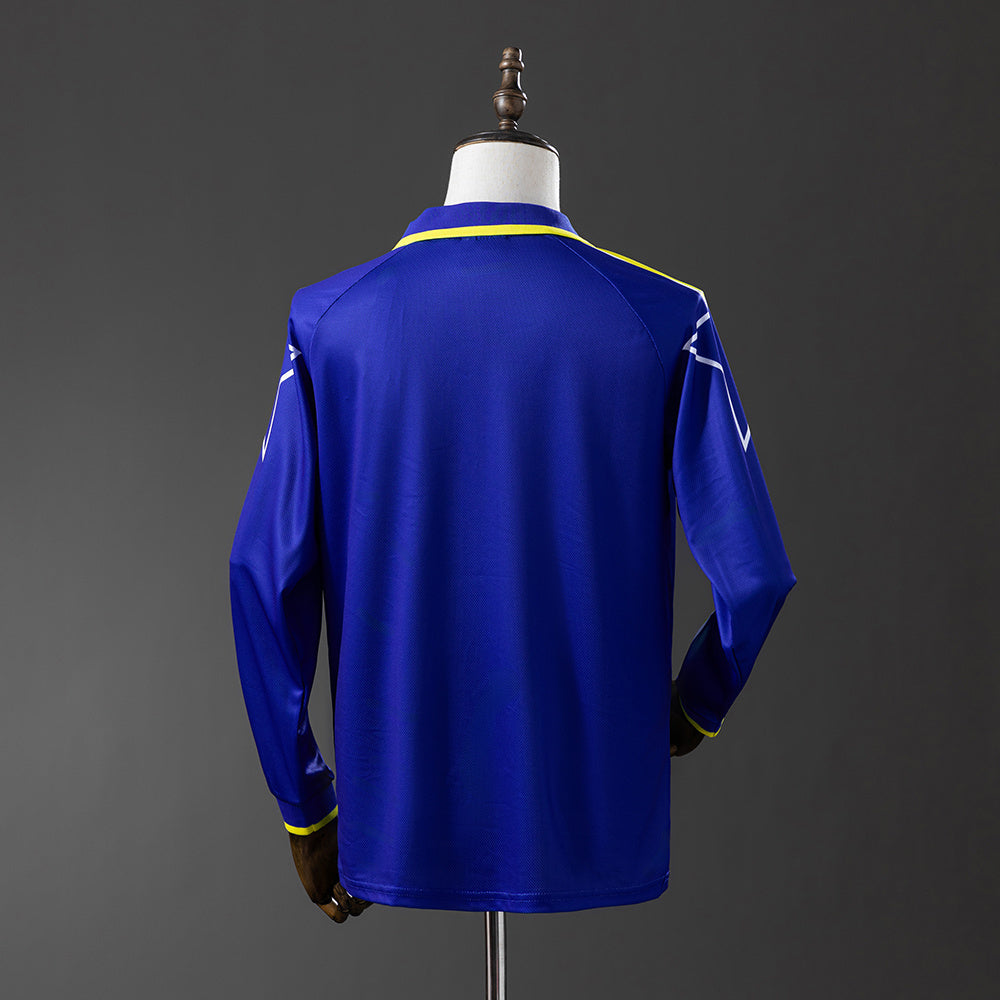 Juventus Jersey 1995-96 Away Retro Kit Long Sleeves product image 2