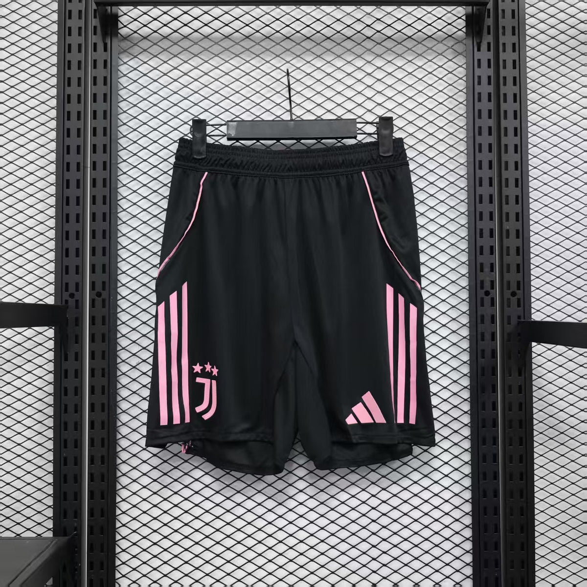 Player Version Juventus Shorts 25/26 Away Football Kit product image 1