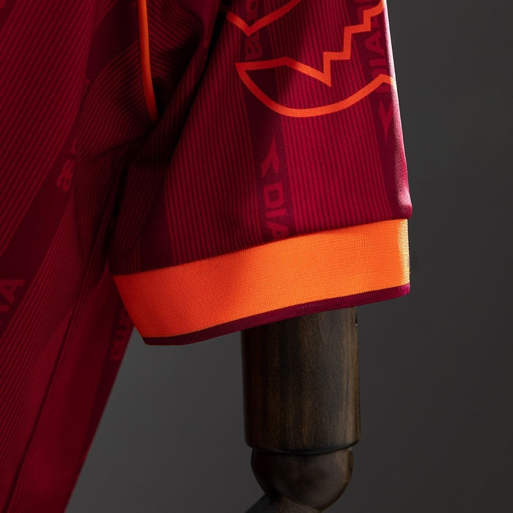 Rome Jersey 1999-00 Home Retro Football Kit product image 4