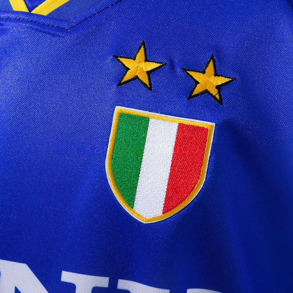 Juventus Jersey 1995-97 Away Retro Football Kit product image 5