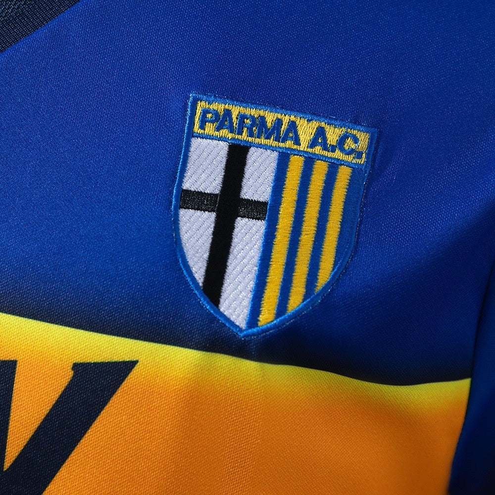 Parma Jersey 2001-02 Home Retro Football Kit product image 5