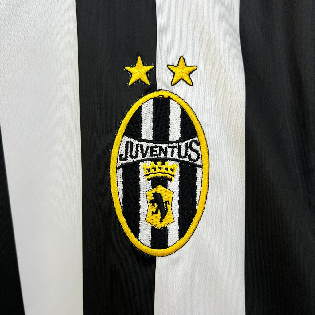 Retro Juventus Jersey 2003-04 Home Football Kit Soccer product image 3