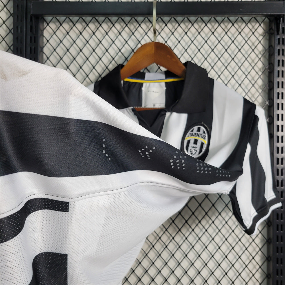 Juventus Jersey Home kit 2014-2015 Retro product image 5
