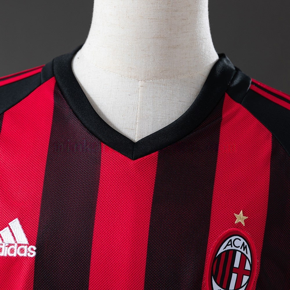 Retro AC Milan Jersey 2002-03 Home Kit product image 7