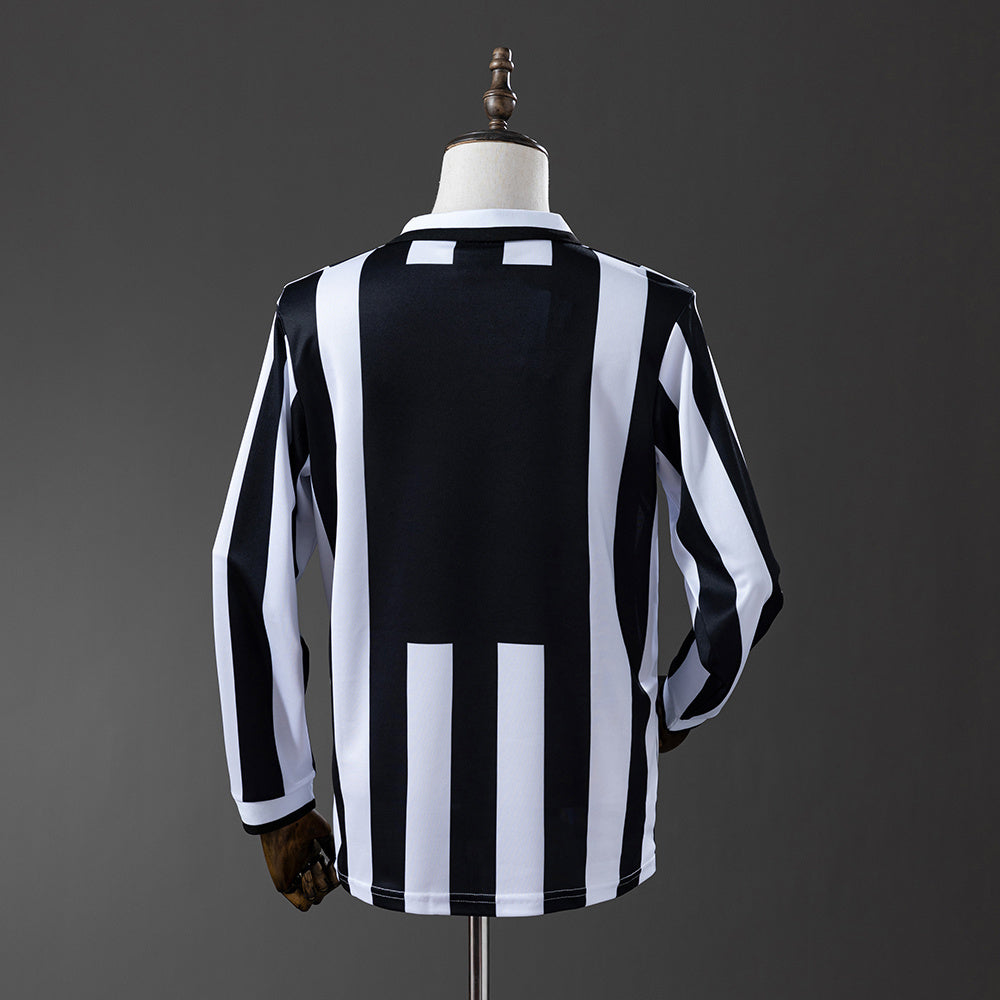 Juventus Jersey 1996-97 Home Retro Kit Long Sleeves product image 2