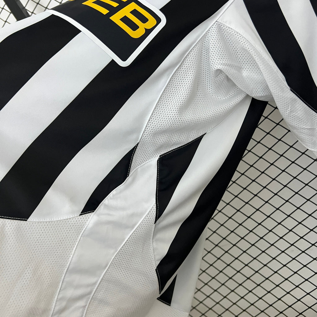 Retro Juventus Jersey 2003-04 Home Football Kit Soccer product image 4