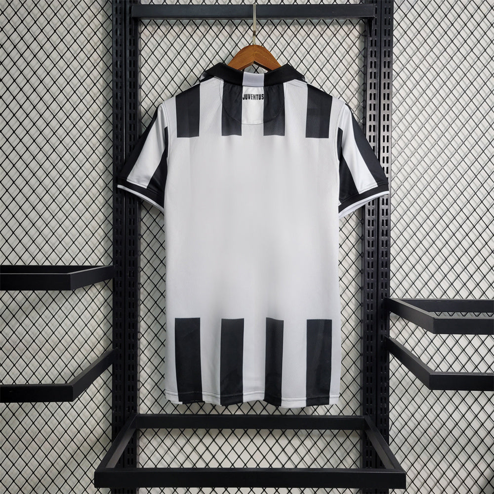 Juventus Jersey Home kit 2014-2015 Retro product image 6