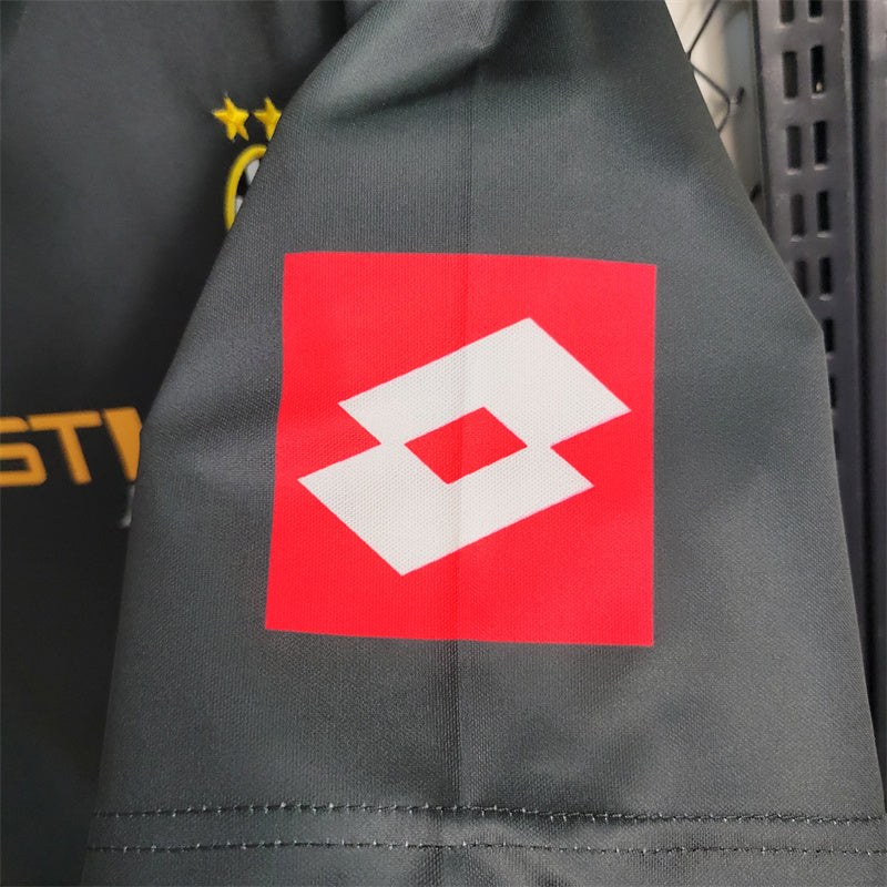 Juventus Jersey Away kit 01-02 Retro product image 7