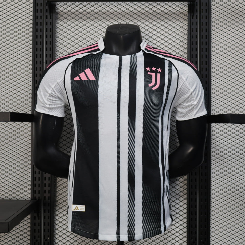 Player Version Juventus Jersey 25/26 Home Football Kit