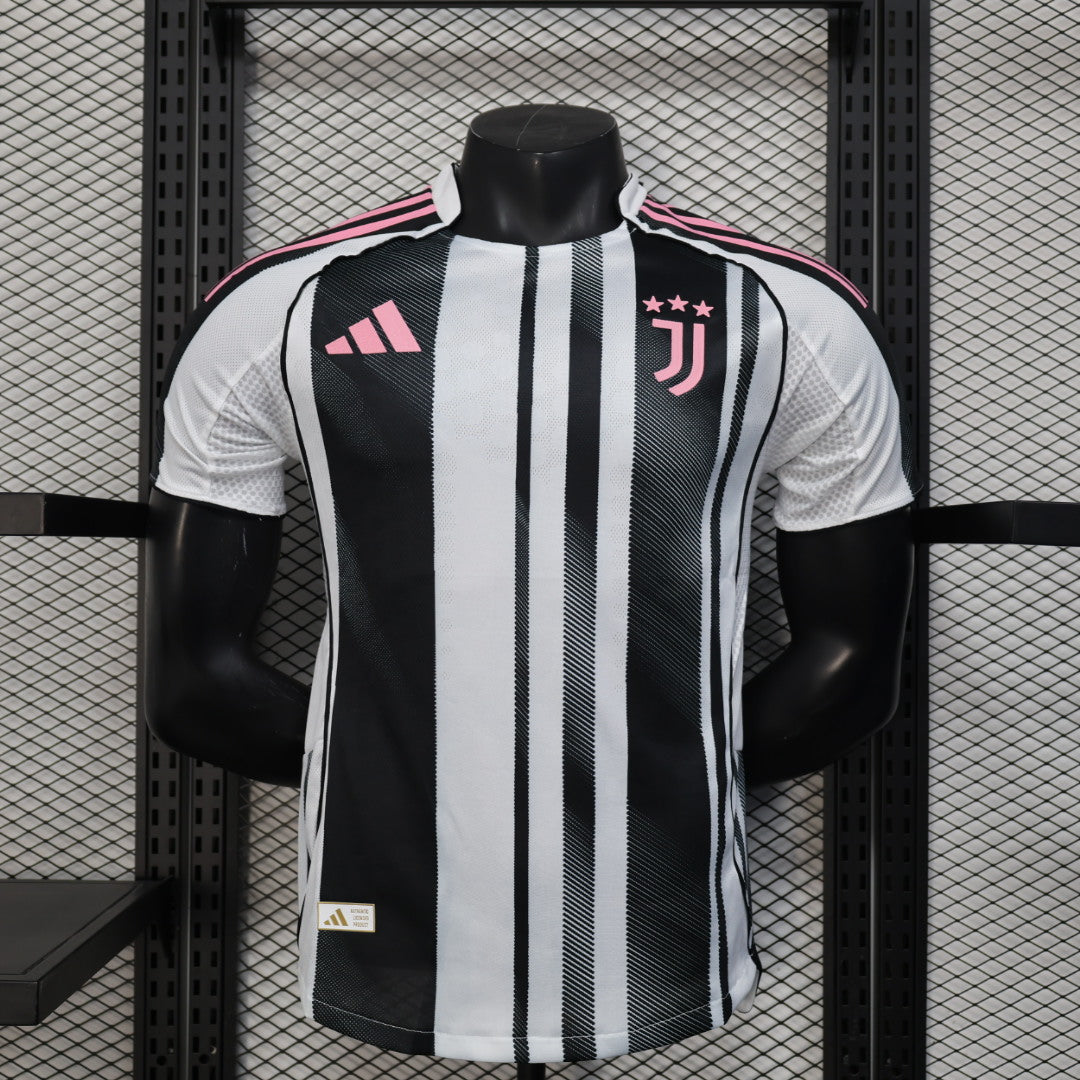 Player Version Juventus Jersey 25/26 Home Football Kit product image 1