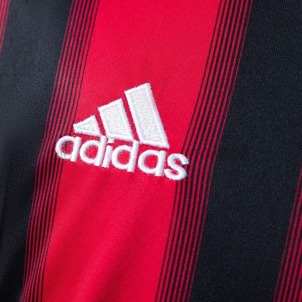 AC Milan Jersey 2004-05 Home Retro Football Kit product image 5