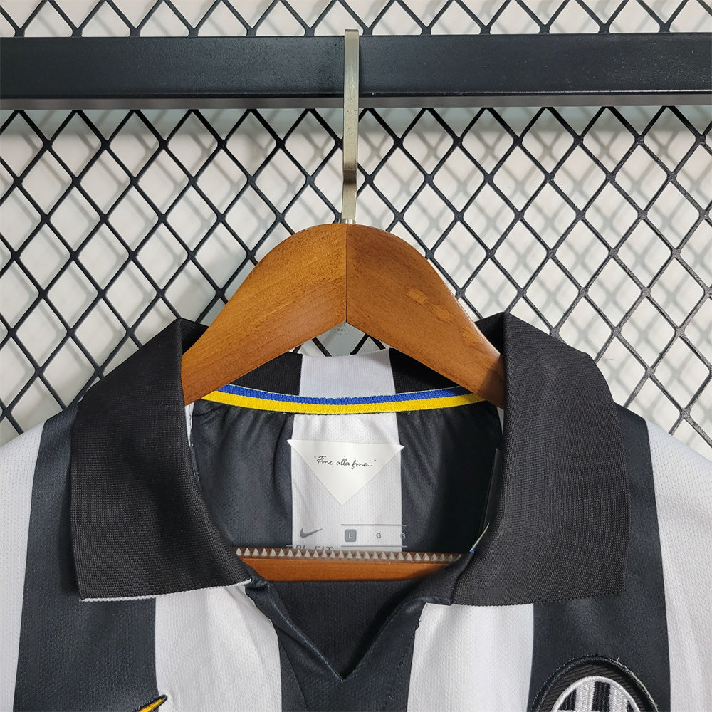 Juventus Jersey Home kit 2014-2015 Retro product image 7