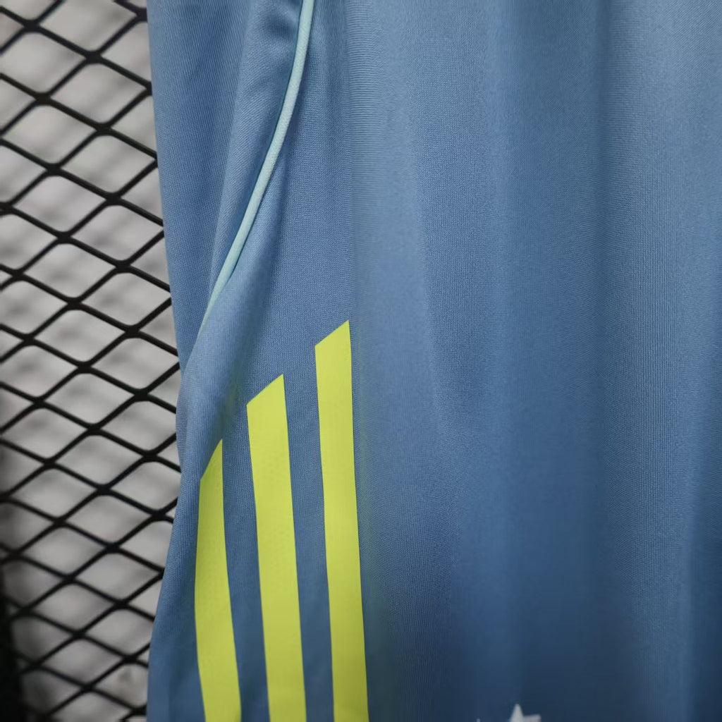Player Version Juventus Shorts 25/26 Home Football Kit product image 4