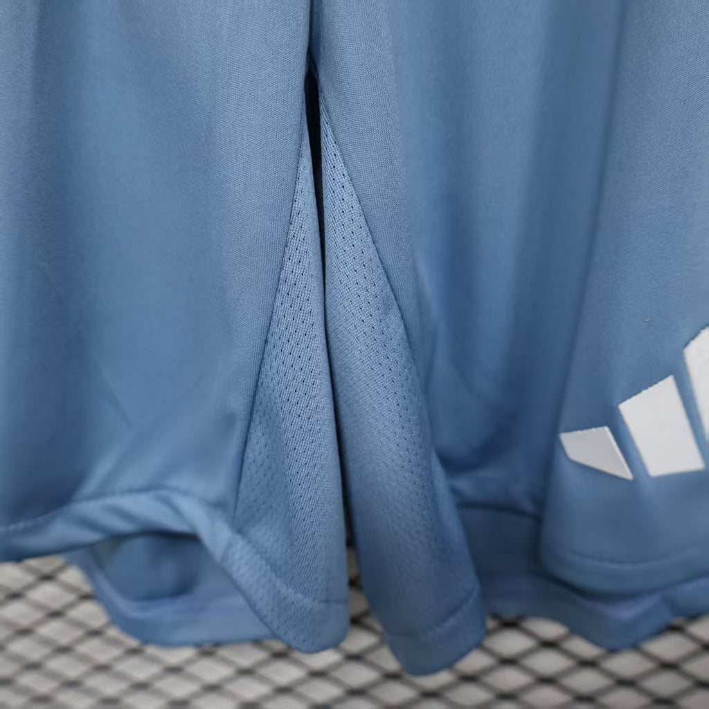 Player Version Juventus Shorts 25/26 Home Football Kit product image 3
