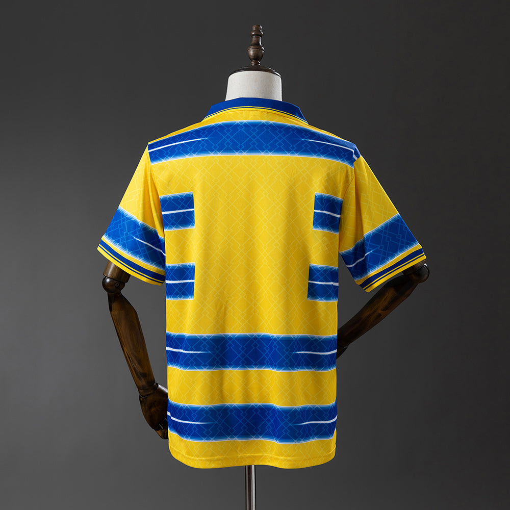 Retro Parma Jersey 1998-99 Home Football Kit product image 2