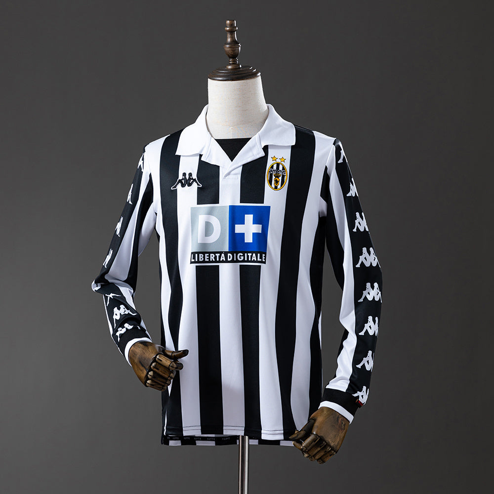 Juventus Jersey 1999-00 Home Retro Kit Long Sleeves product image 1