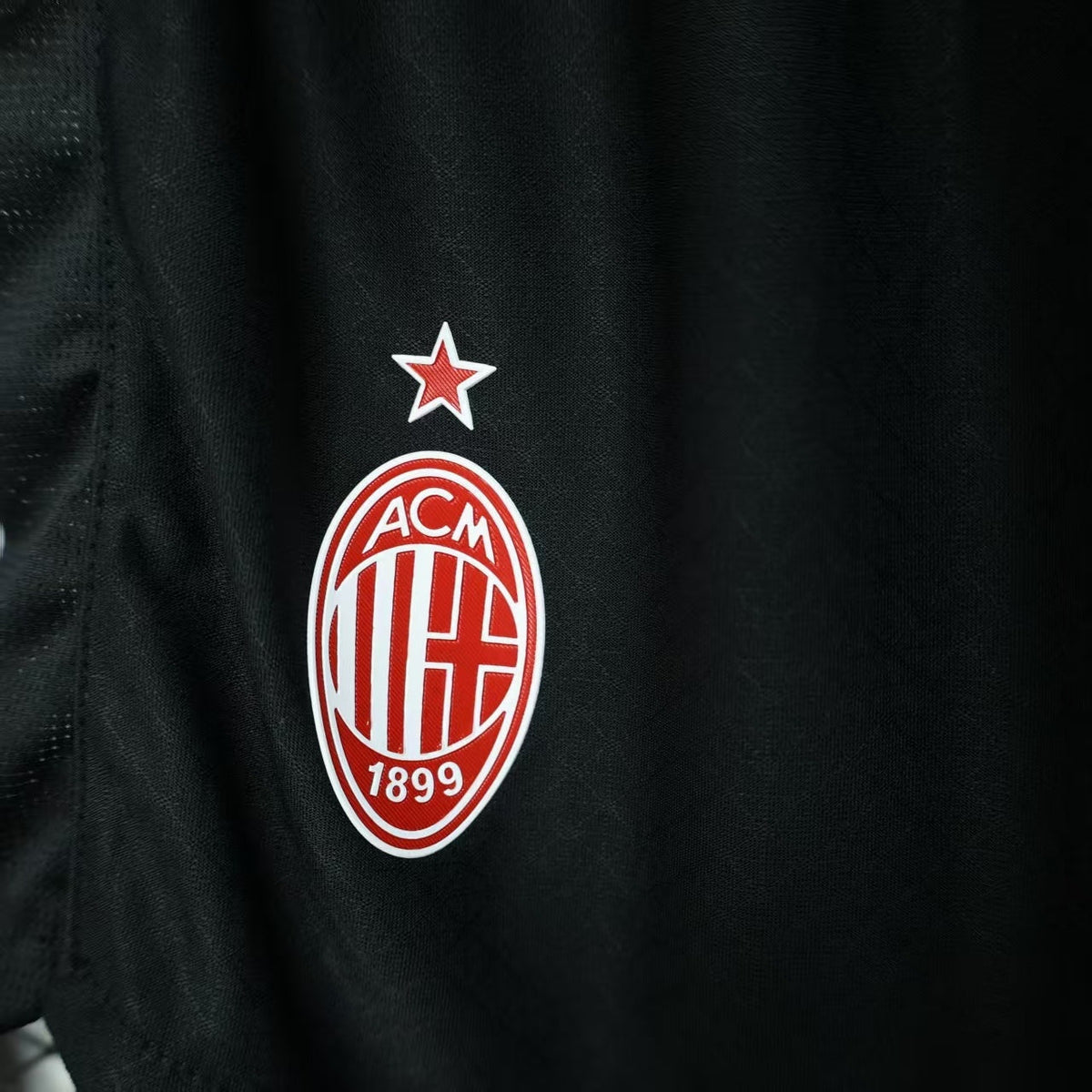 Player Version AC Milan Shorts 25/26 Home Football Kit product image 7