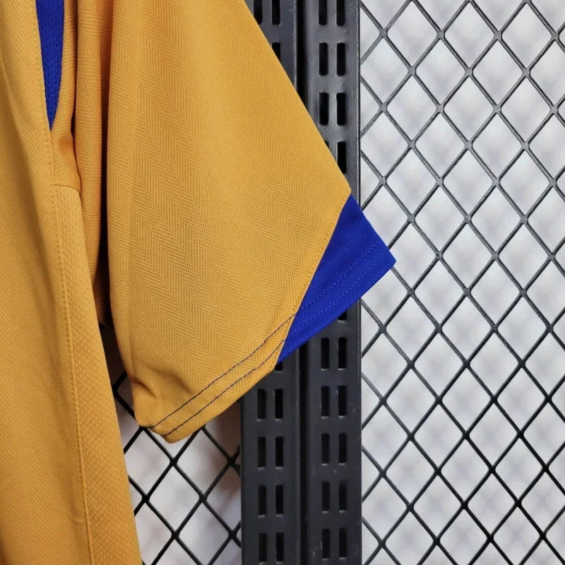 Retro Juventus Jersey Third Kit 2005/06 Football Soccer product image 3