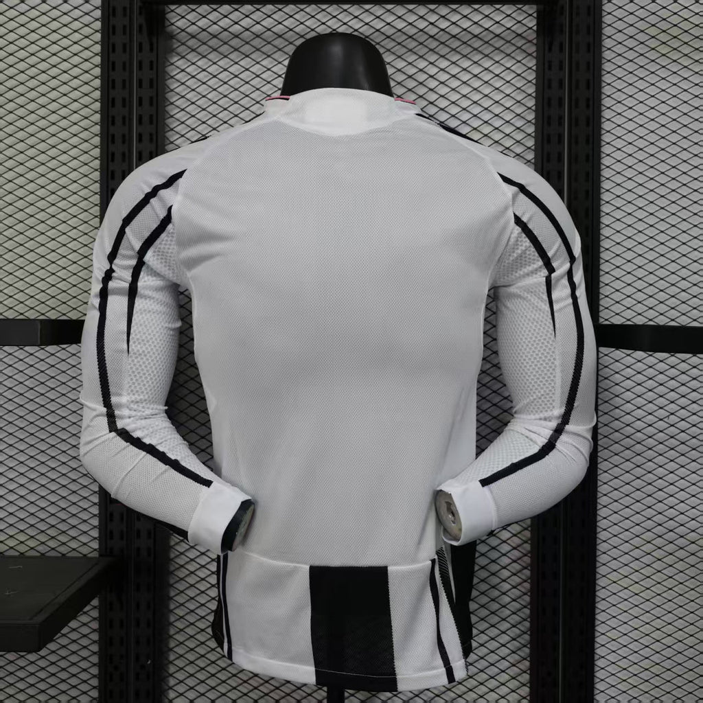Player Version Juventus Jersey 25/26 Home Long Sleeves product image 2