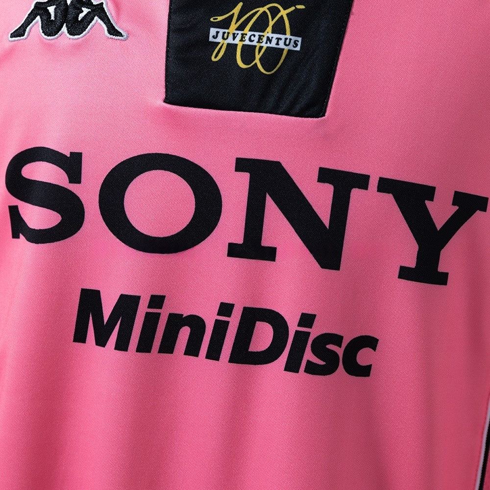 Juventus Jersey 1997/98 Away Retro Kit Long Sleeves product image 7