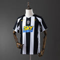 Juventus Jersey 2004-05 Home Retro Football Kit product image 1