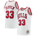 Scottie Pippen Chicago Bulls 1997/98 Hardwood Classics product image 1