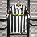 Retro Juventus Home Kit 2001/02 Football Jersey product image 1