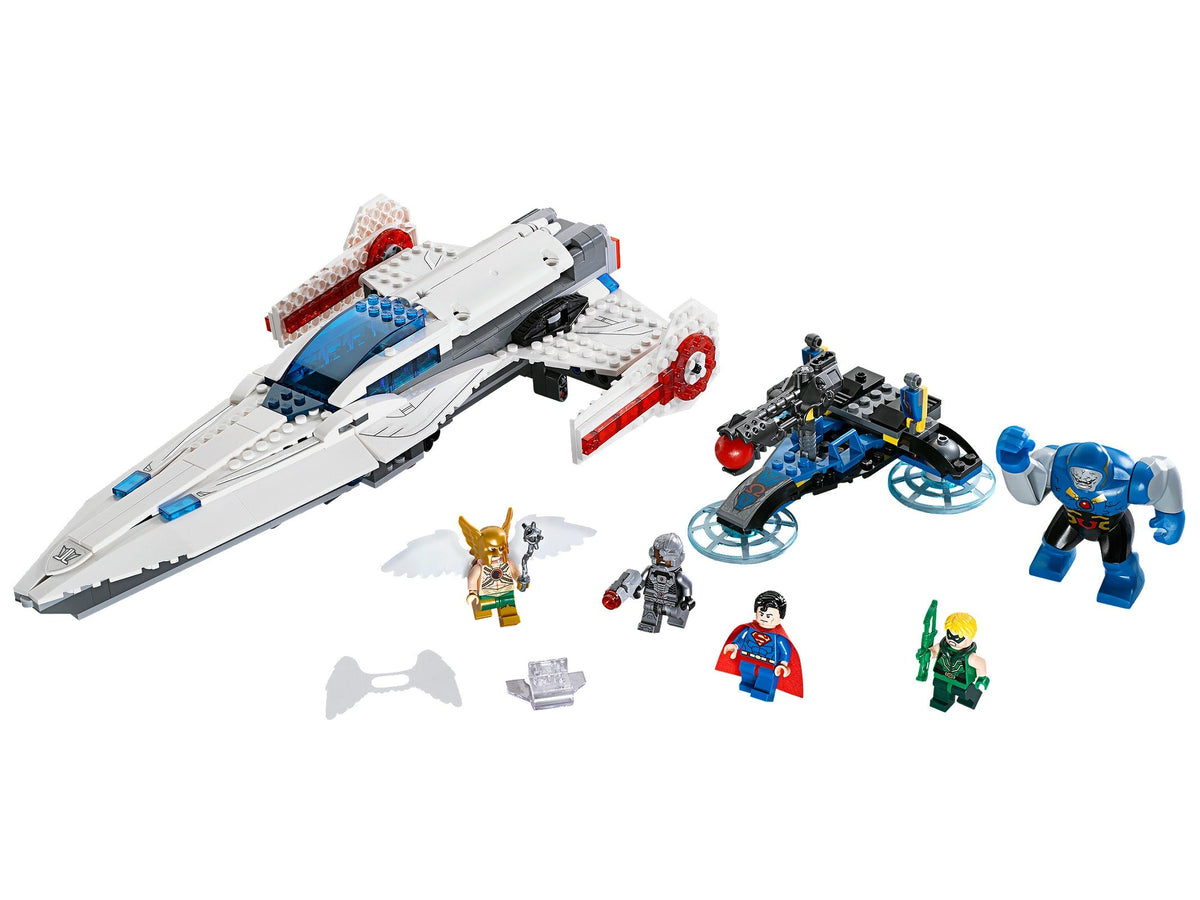 76028 Darkseid Invasion (Used) LEGO Super Heroes product image 1, provided for visual reference and product detail review