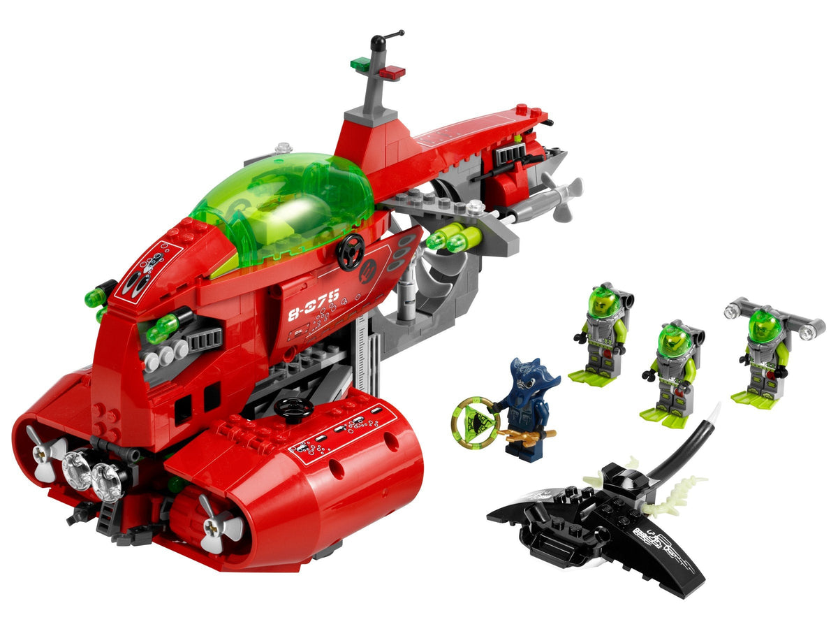 8075 Neptune Carrier (Used) LEGO Atlantis product image 1, provided for visual reference and product detail review