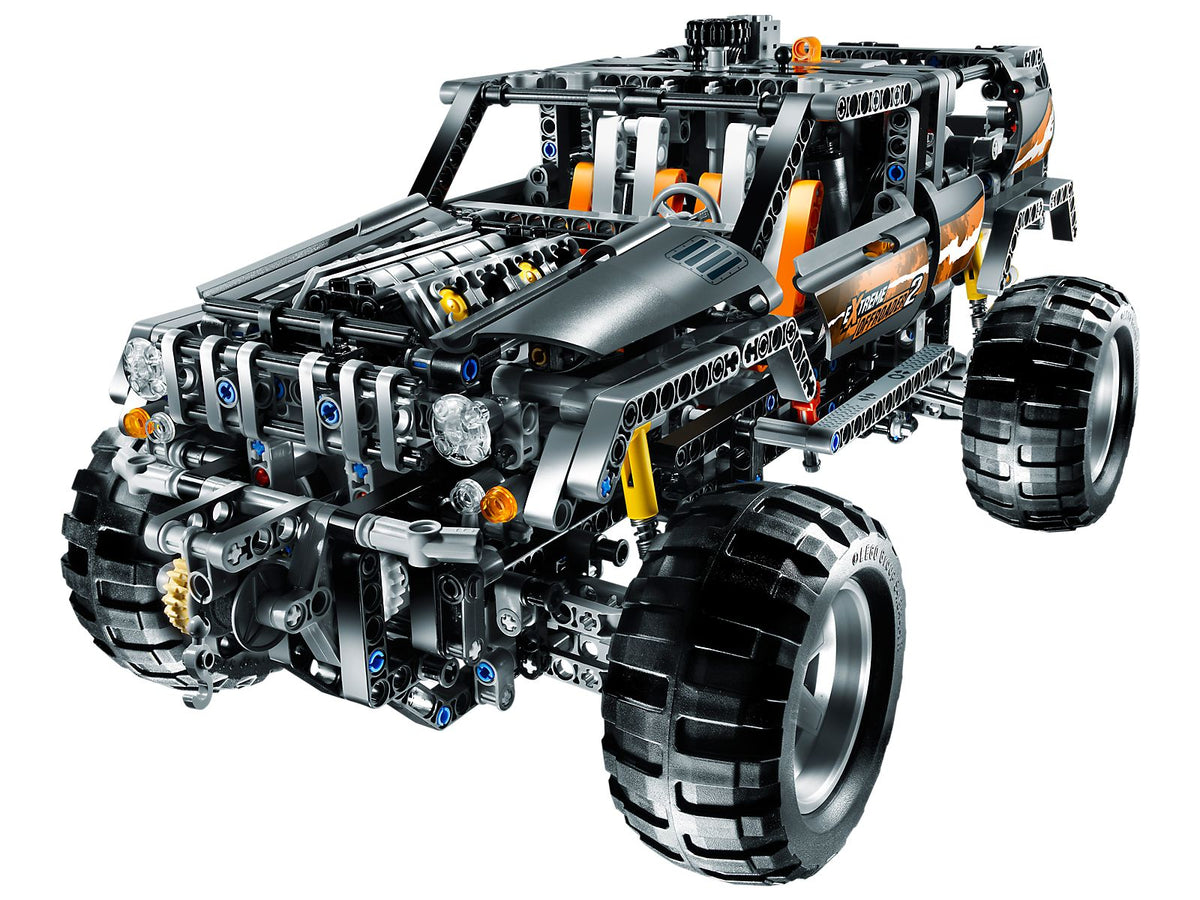 8297 Off-Roader (Used) LEGO TECHNIC product image 1, provided for visual reference and product detail review