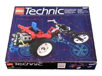 8857 Street Chopper (Retired) LEGO TECHNIC product image 1, provided for visual reference and product detail review