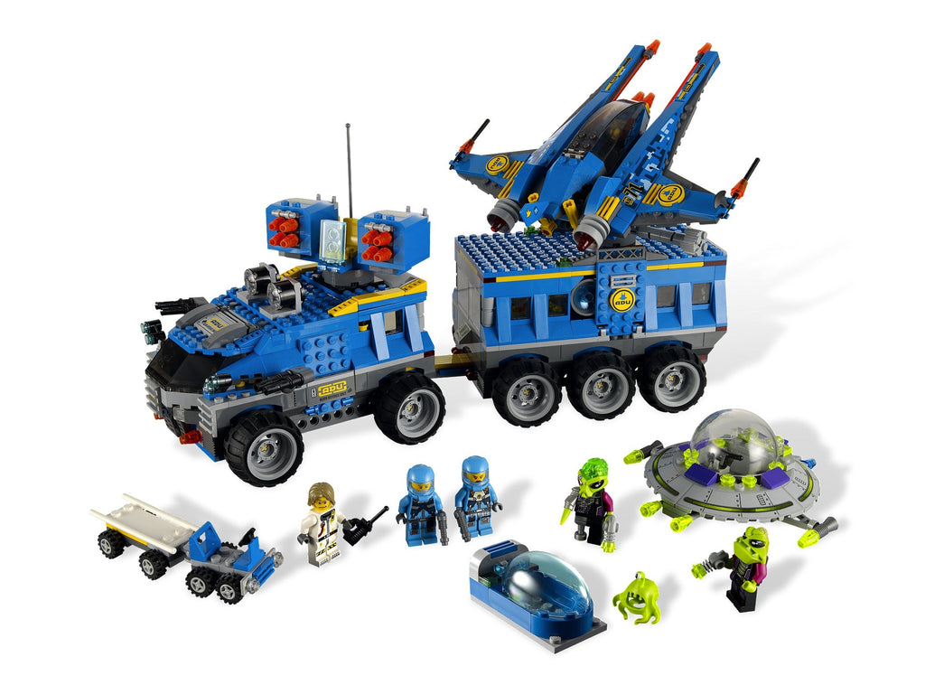 7066 Earth Defense HQ (Used) LEGO Space product image 1, provided for visual reference and product detail review