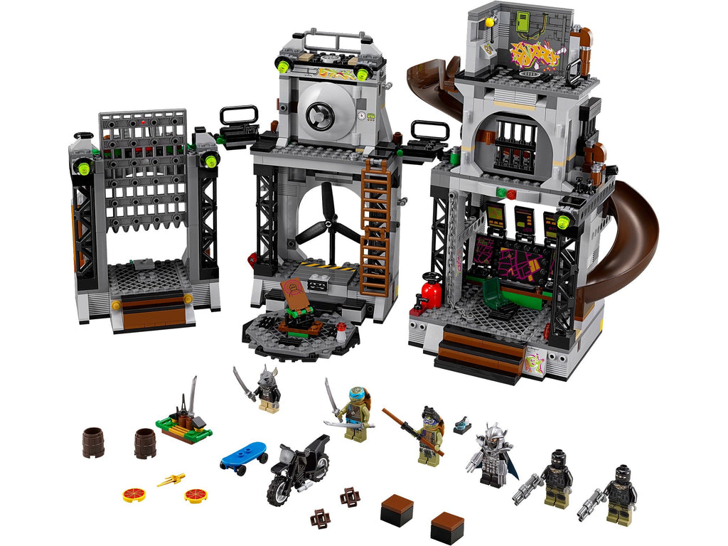 79117 Turtle Lair Invasion (Certified) LEGO Teenage Mutant Ninja Turtles product image 1, provided for visual reference and
