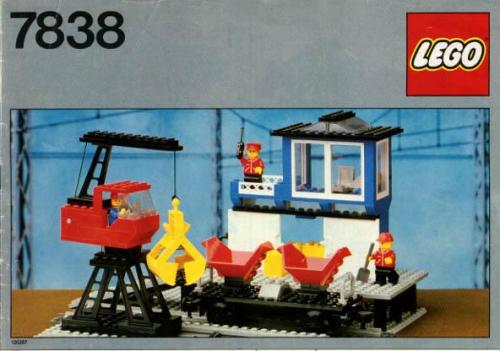 7838 Freight Loading Depot (Certified) LEGO Trains product image 2, provided for visual reference and product detail review