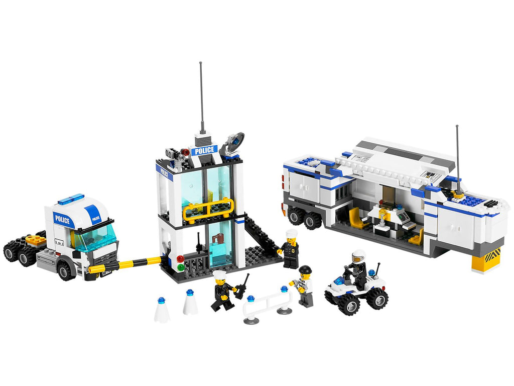 7743 Police Command Center (Certified) LEGO City product image 1, provided for visual reference and product detail review