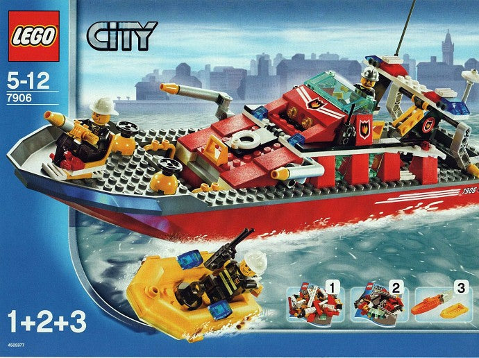 7906 Fireboat (Used) LEGO City product image 2, provided for visual reference and product detail review