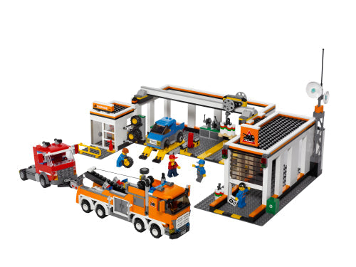 7642 Garage (Certified) LEGO City product image 1, provided for visual reference and product detail review
