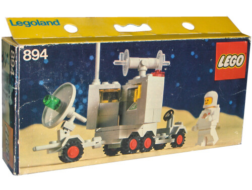 894 Mobile Signals Centre (Retired) LEGO Space product image 1, provided for visual reference and product detail review