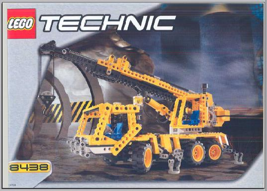 8438 Pneumatic Crane Truck (Certified) LEGO TECHNIC product image 2, provided for visual reference and product detail review