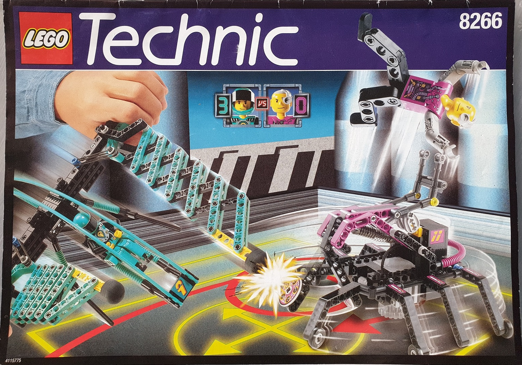 8266 Blue Flash Versus The Arachnophob (Used) LEGO TECHNIC product image 2, provided for visual reference and product detail