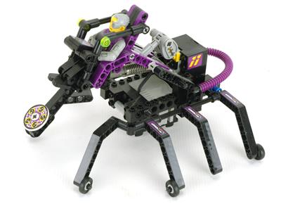 8266 Blue Flash Versus The Arachnophob (Used) LEGO TECHNIC product image 1, provided for visual reference and product detail